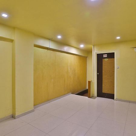 Spot On Hotel Shreeji Palace Ahmedabad Bagian luar foto